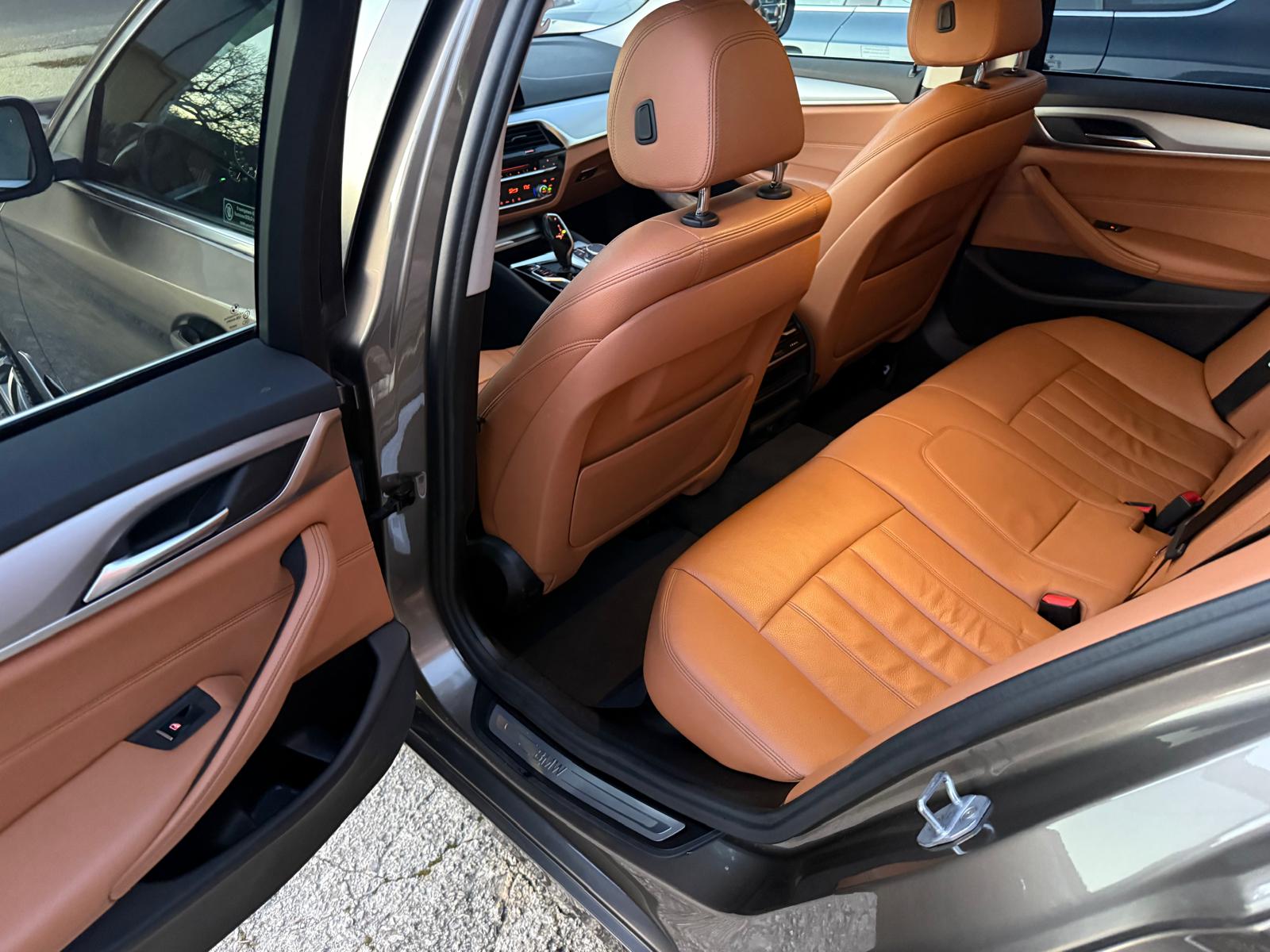 
BMW 520d G31 190 cv full									