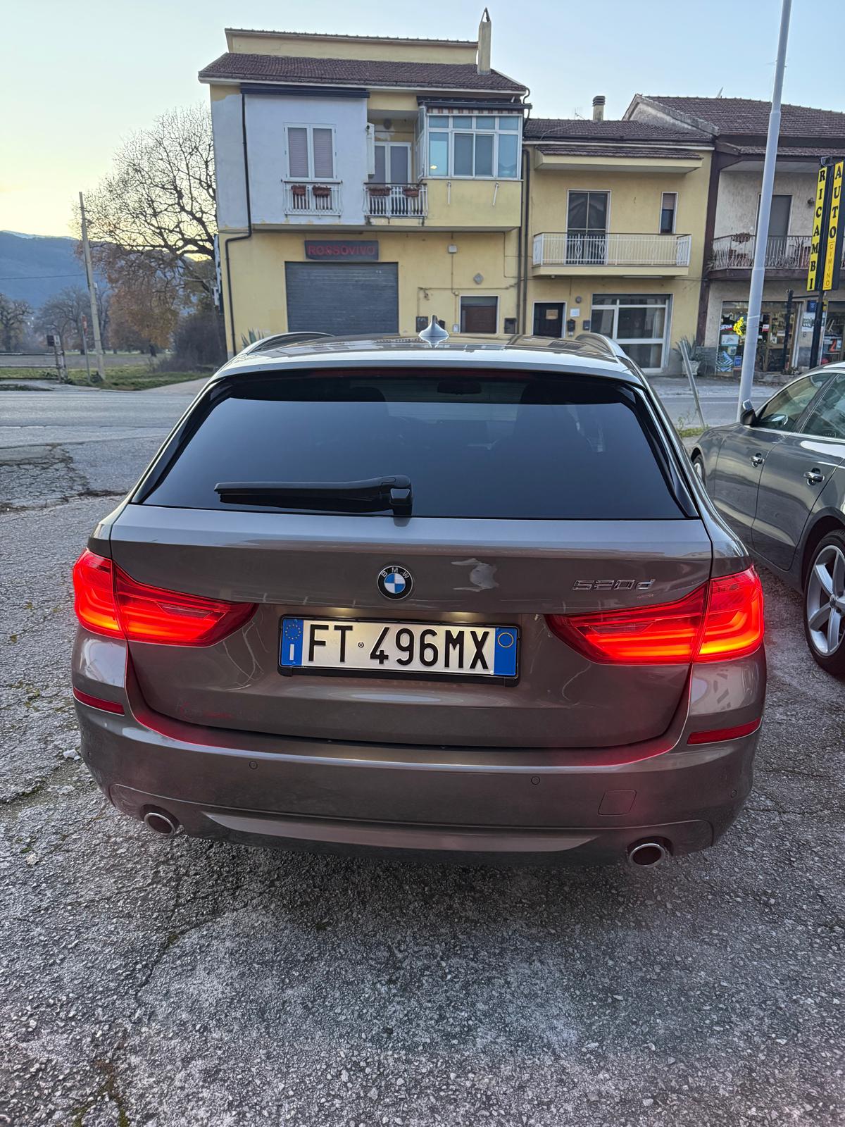 
BMW 520d G31 190 cv full									