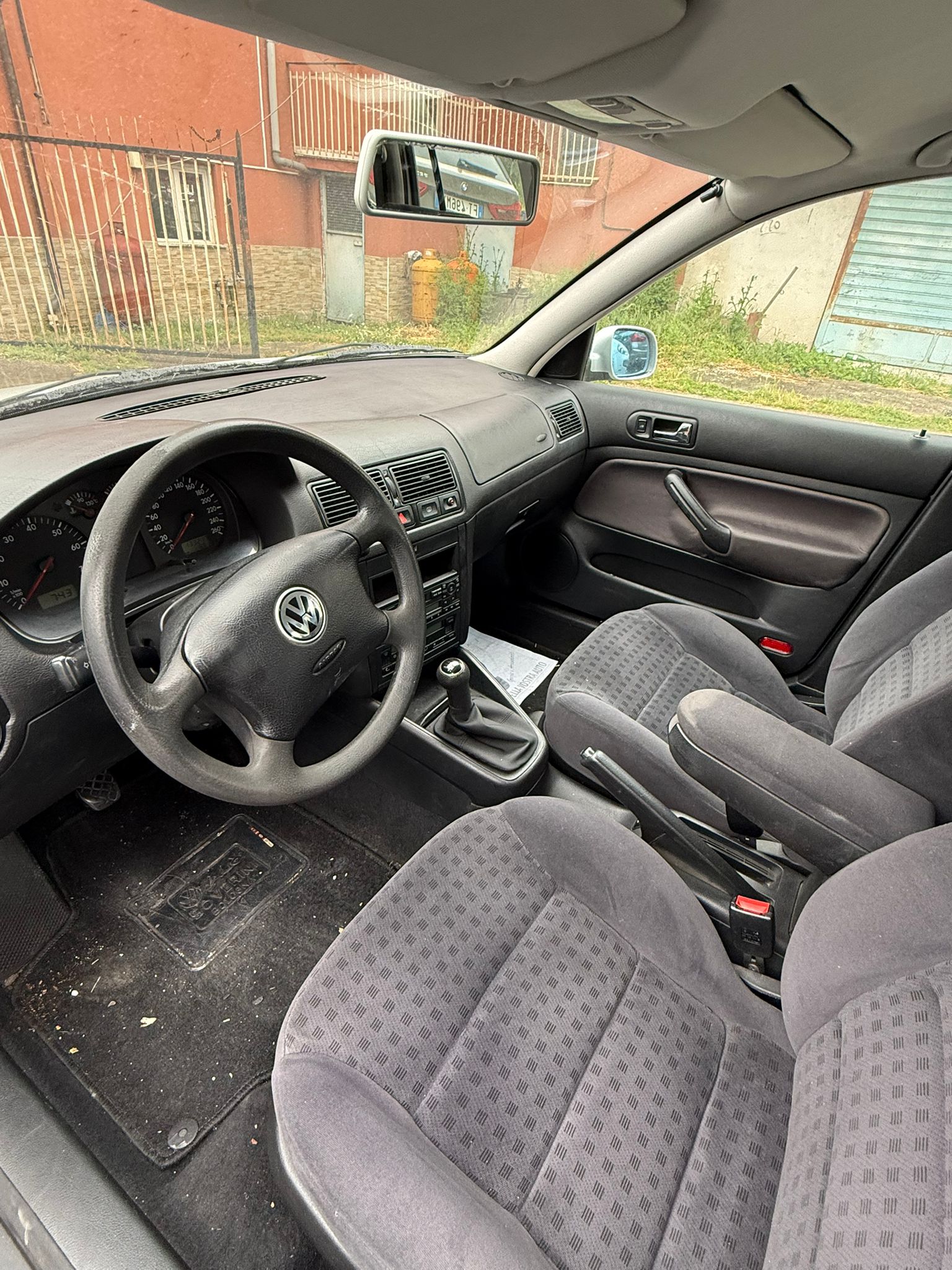 
VOLKSWAGEN golf IV variant 1.6 full									