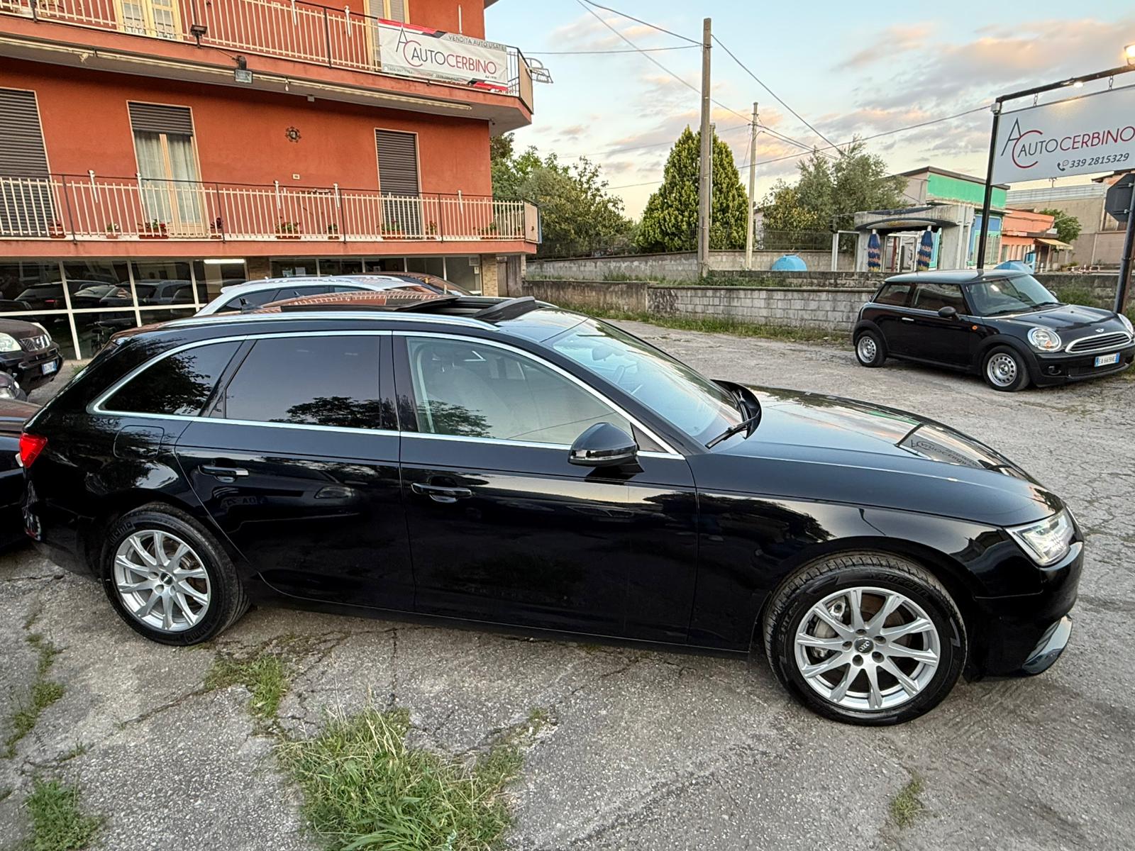 
Audi A4 avant 2.0 TDI 190 CV full									