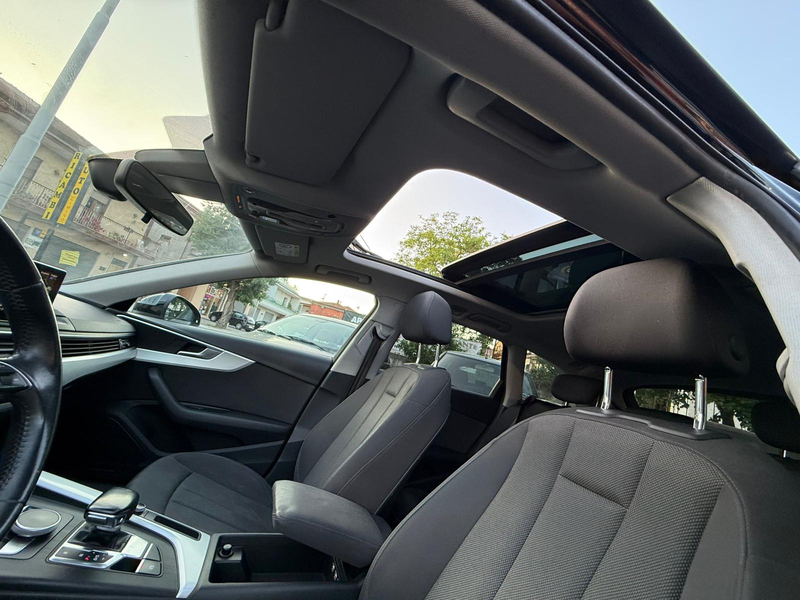 
Audi A4 avant 2.0 TDI 190 CV full									