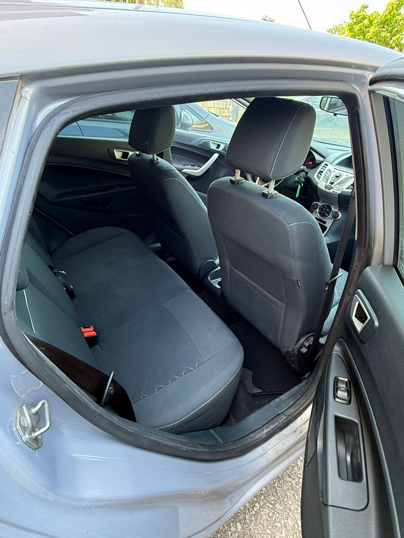 
Ford Fiesta 1.4 TDCI 2012 full									