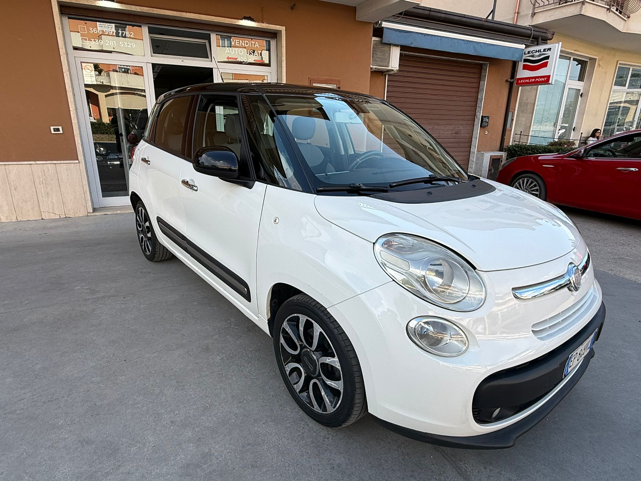 
Fiat 500L 1.3 mjt Lounge 2013 full									