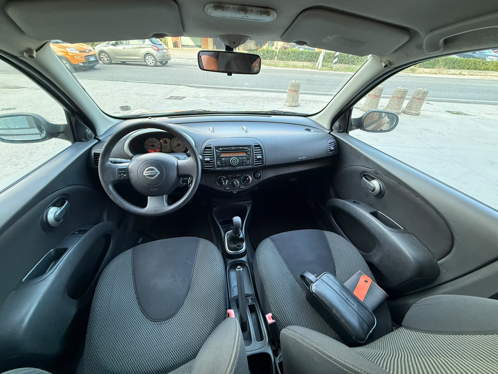 
Nissan micra 1.5 dci 2009 full									