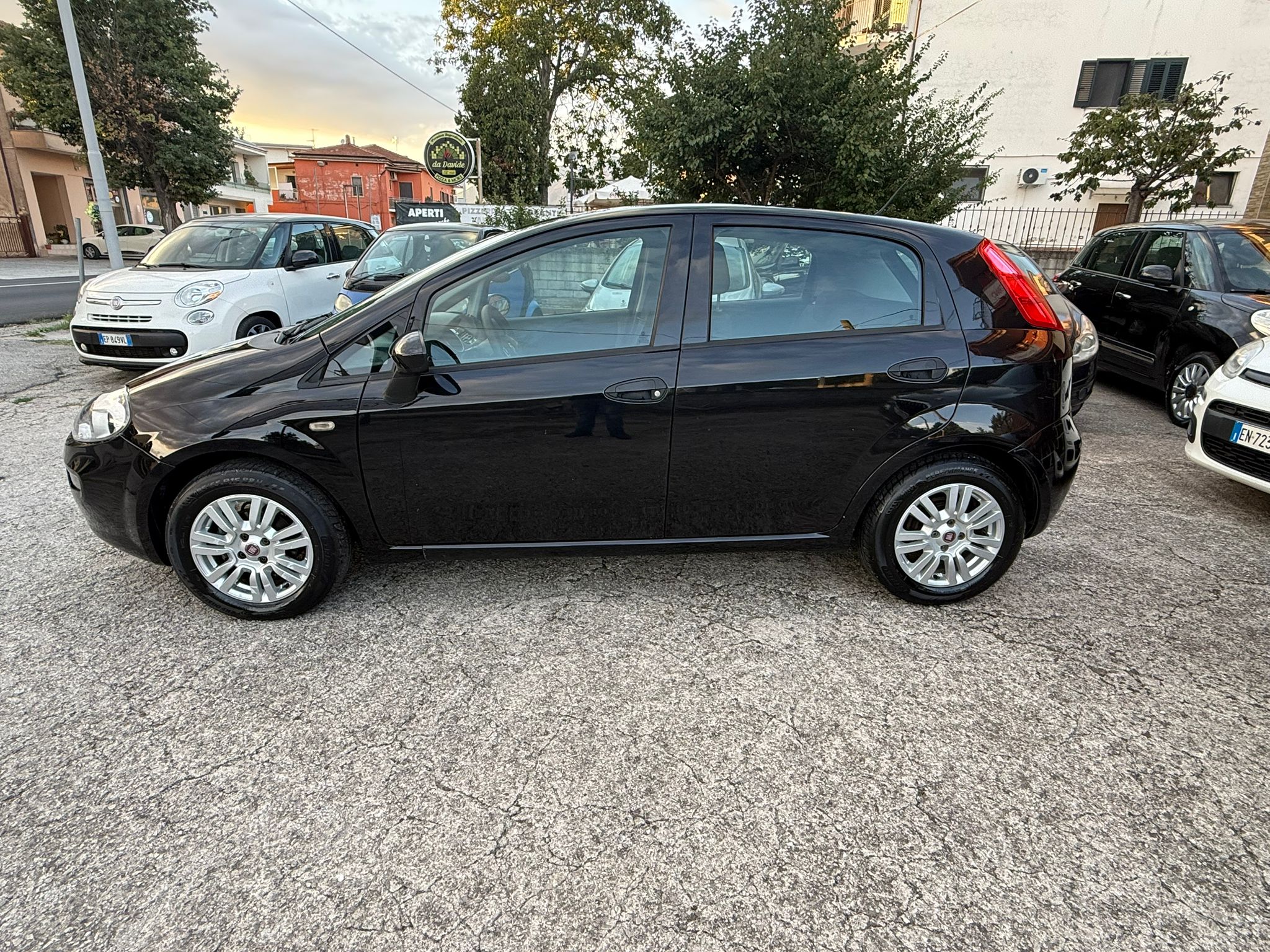 
Fiat Punto 1.2 gpl 2017 full									