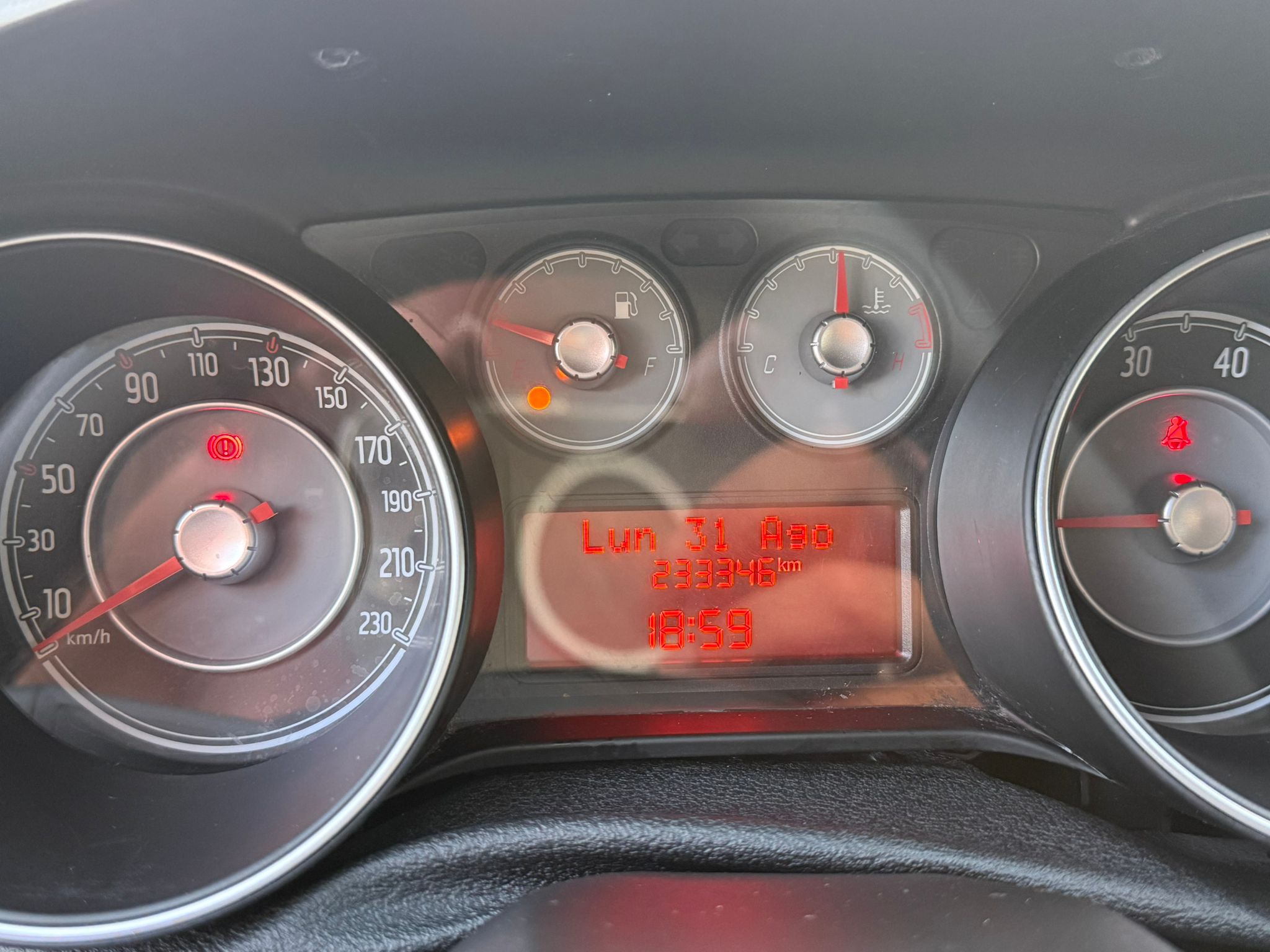 
Fiat Punto 1.2 gpl 2017 full									