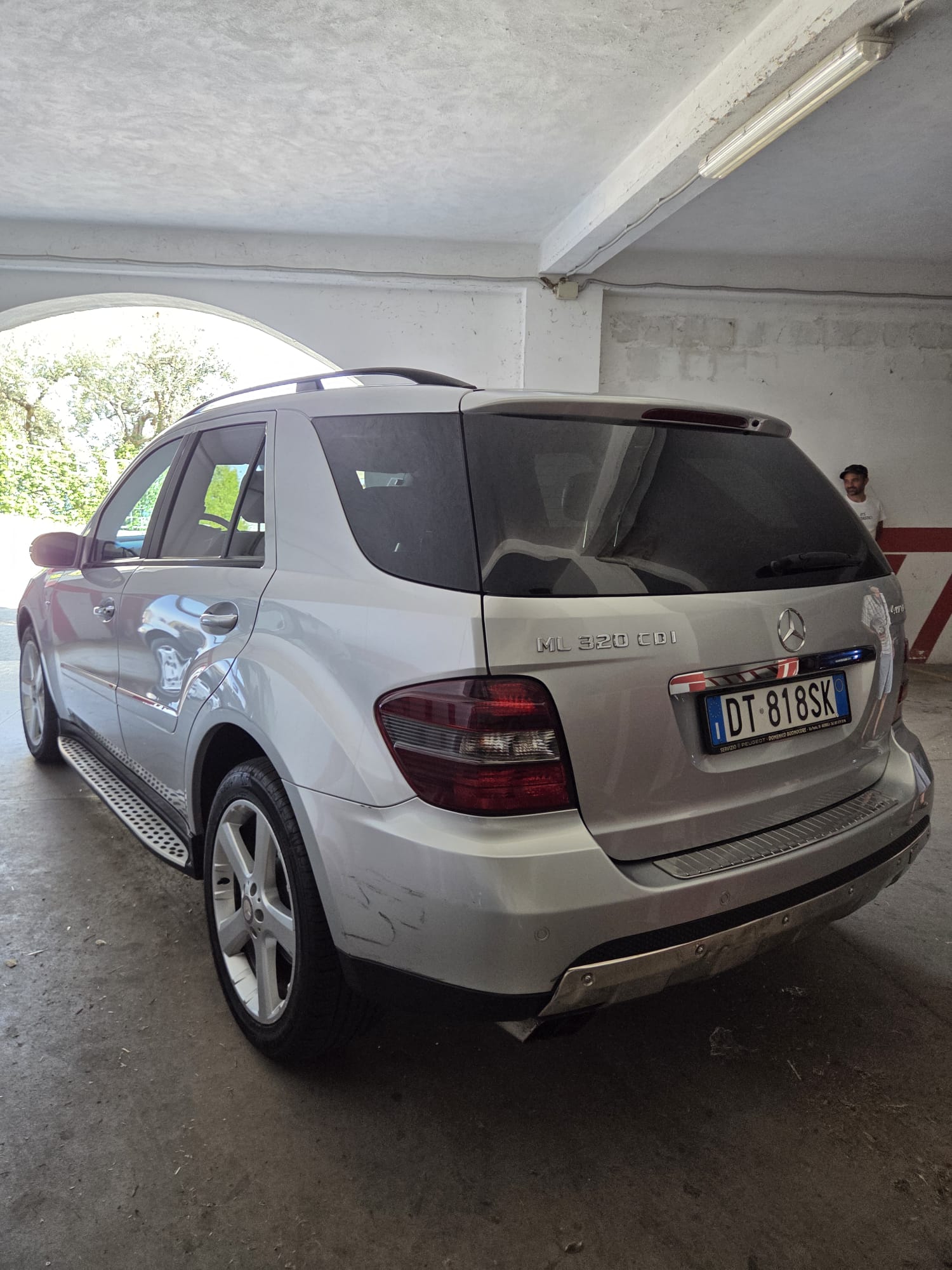 
								Mercedes-Benz ML 320 CDI 4matic 2009 full									