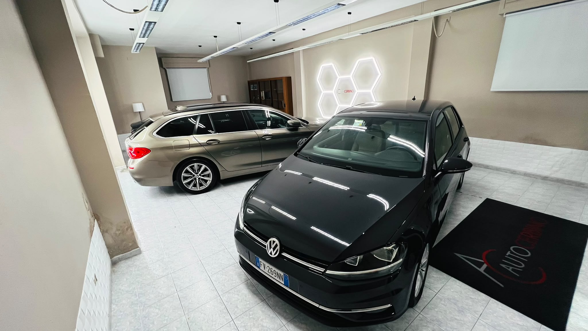 
								Volkswagen Golf Golf VII 2017 5p 5p 1.6 tdi Highline 115cv full									