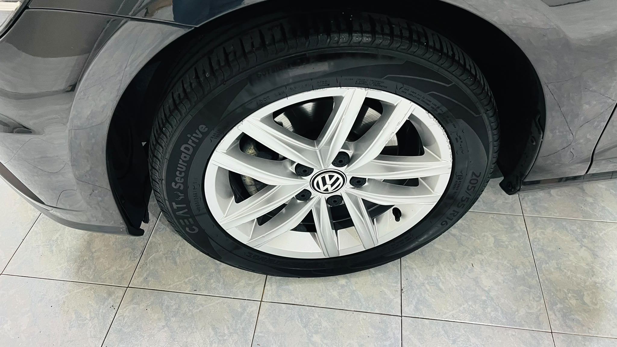 
								Volkswagen Golf Golf VII 2017 5p 5p 1.6 tdi Highline 115cv full									