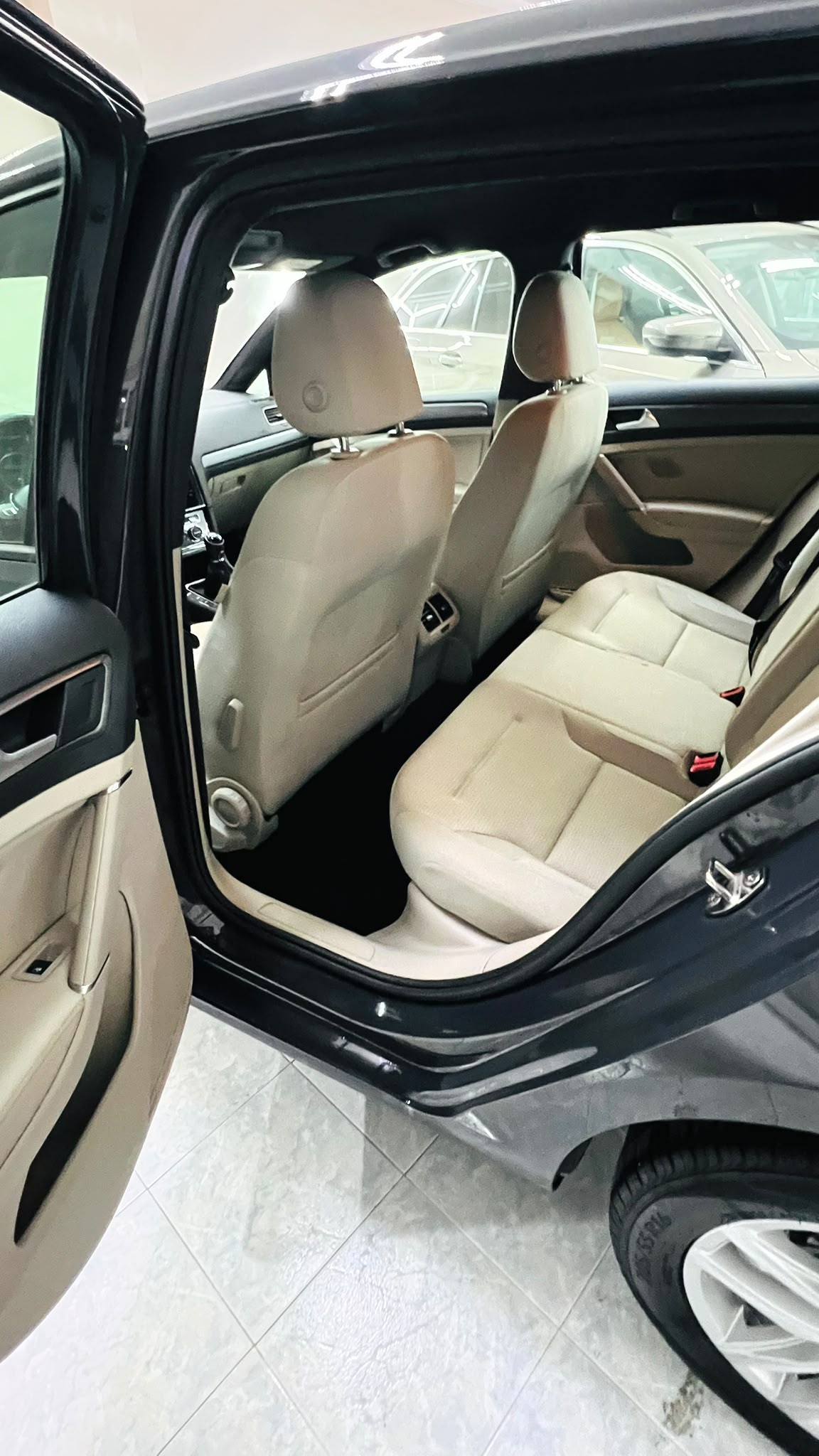 
								Volkswagen Golf Golf VII 2017 5p 5p 1.6 tdi Highline 115cv full									